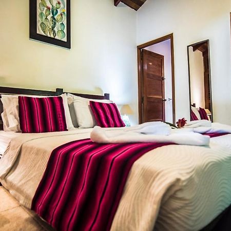 Hotel El Pequeno Gecko Verde Sámara Dış mekan fotoğraf