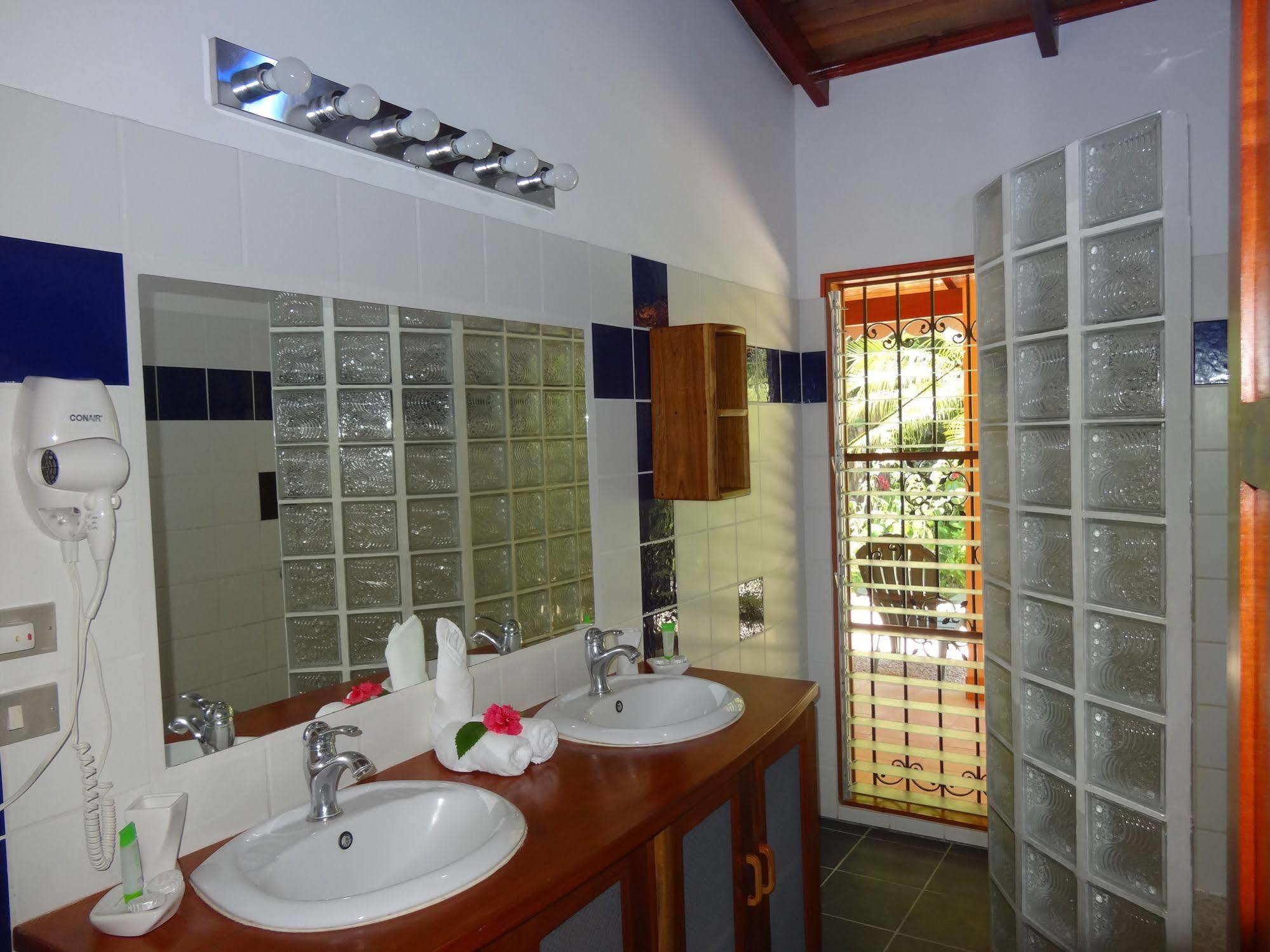Hotel El Pequeno Gecko Verde Sámara Dış mekan fotoğraf